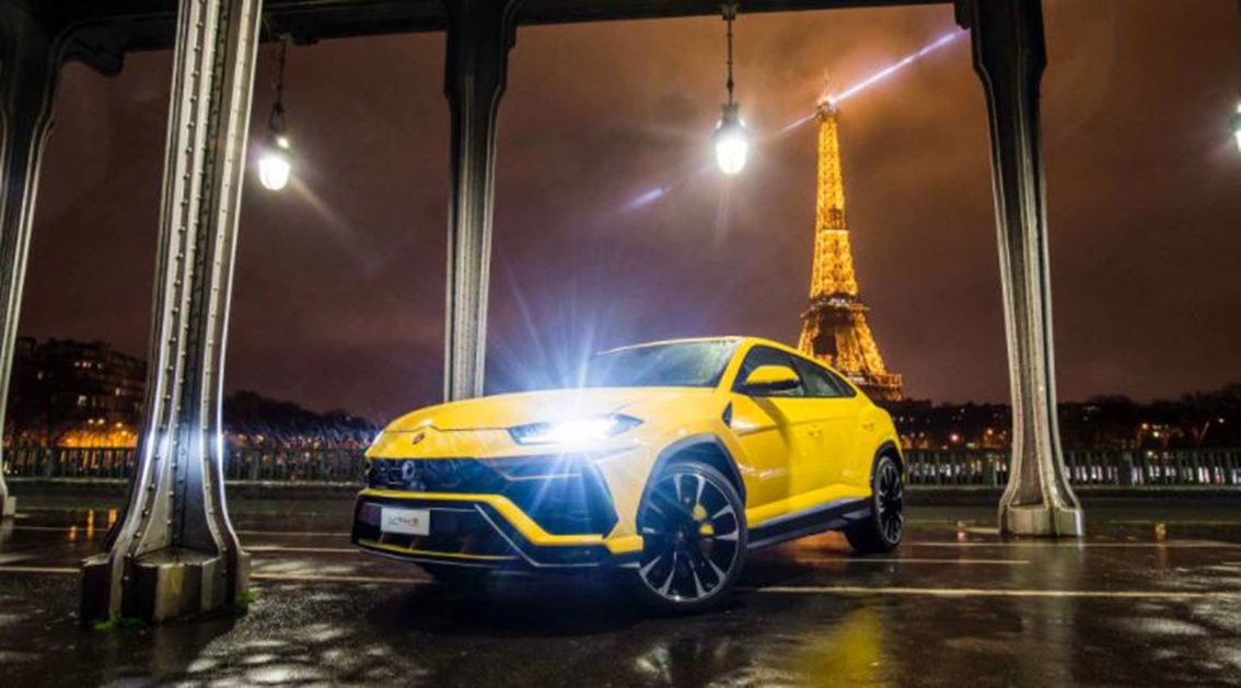 Showroom Lamborghini Paris