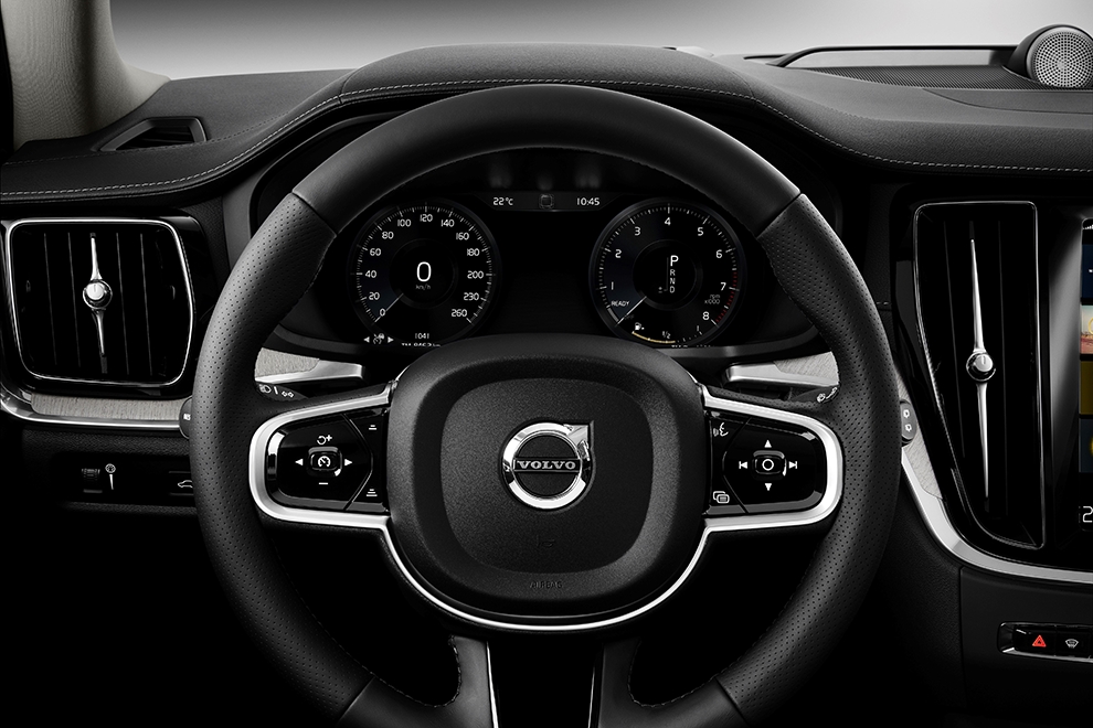 223517_New Volvo V60 interior